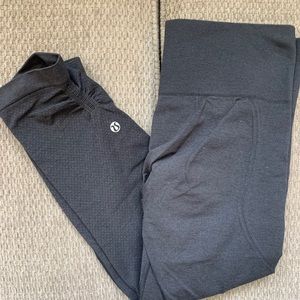 Lululemon leggings. Black. Size 6.